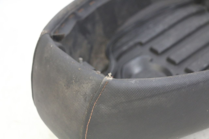 photo de SITZBANK YAMAHA BW'S EASY 50 (2013 - 2016) - Hochauflösende Nahaufnahme