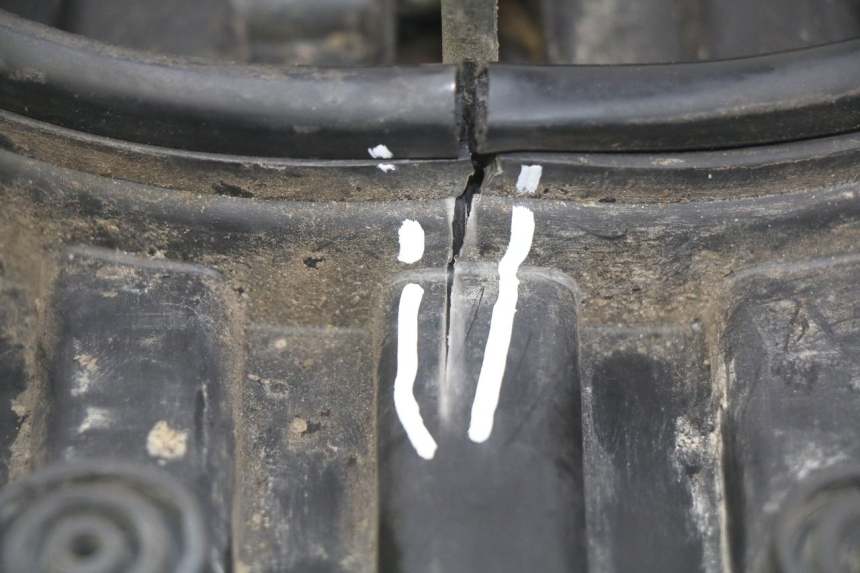 photo de SITZBANK YAMAHA BW'S EASY 50 (2013 - 2016) - Alternativer Blickwinkel