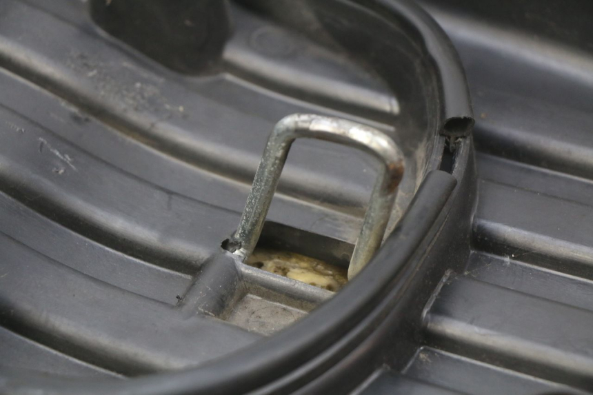 photo de SELLE YAMAHA BW'S NAKED 50 (2008 - 2019) - Kennzeichnungen und Originalreferenzen