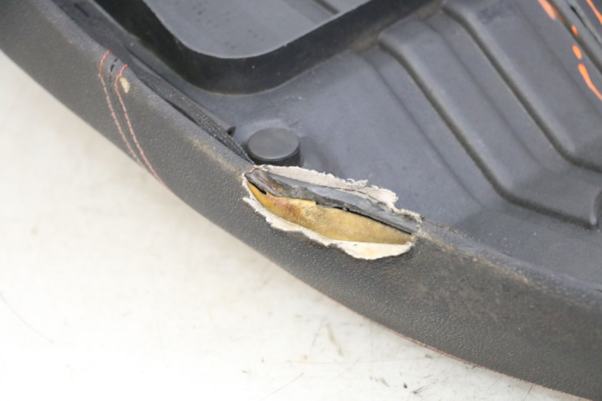 photo de SELLE ORCAL CAVARO 4T 50 (2019 - 2023) - Zoom auf Komponenten