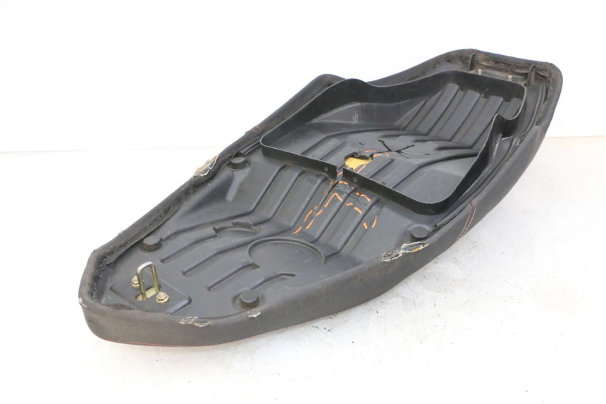 photo de SELLE ORCAL CAVARO 4T 50 (2019 - 2023) - Fokus auf die Struktur