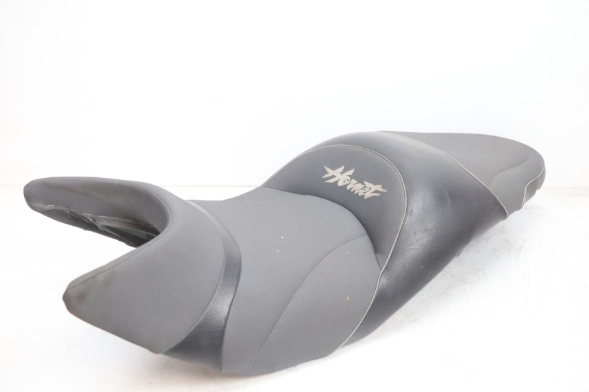 photo de SITZ HONDA CB F HORNET 600 (2005 - 2006) - Oberflächenzustand und Material