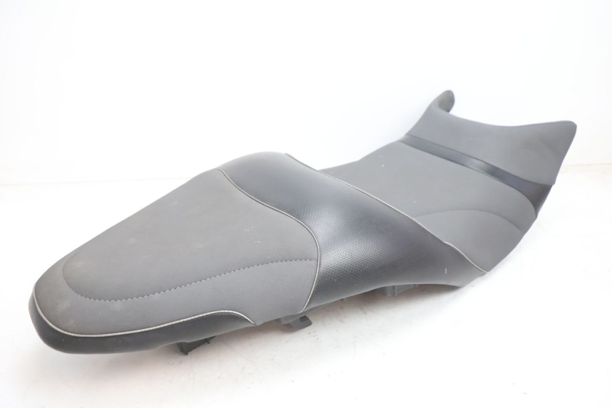 photo de SITZ HONDA CB F HORNET 600 (2005 - 2006) - Kennzeichnungen und Originalreferenzen