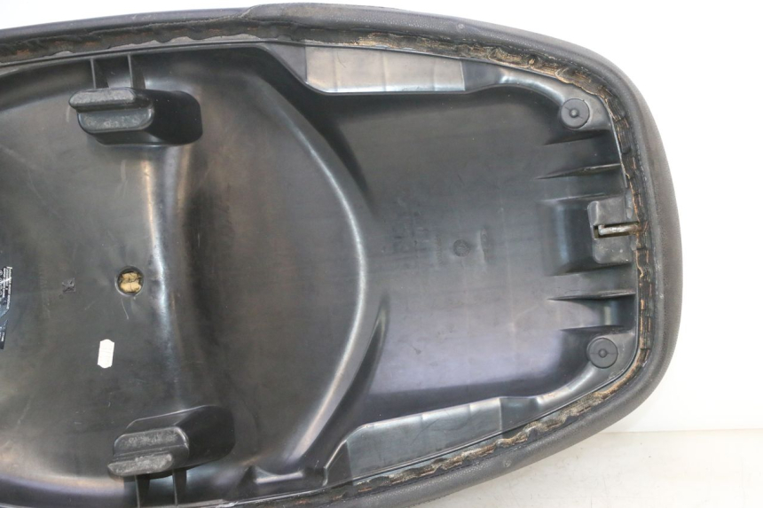 photo de SELLE PEUGEOT CITYSTAR 125 (2011 - 2017) - Weitere Ansicht des Artikels