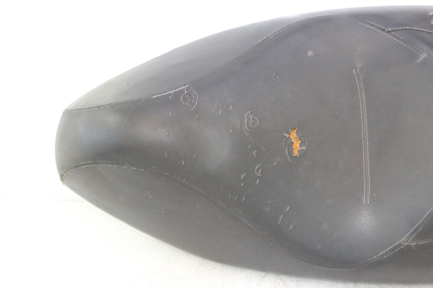 photo de SELLE PEUGEOT CITYSTAR 125 (2011 - 2017) - Detailansicht des Bauteils
