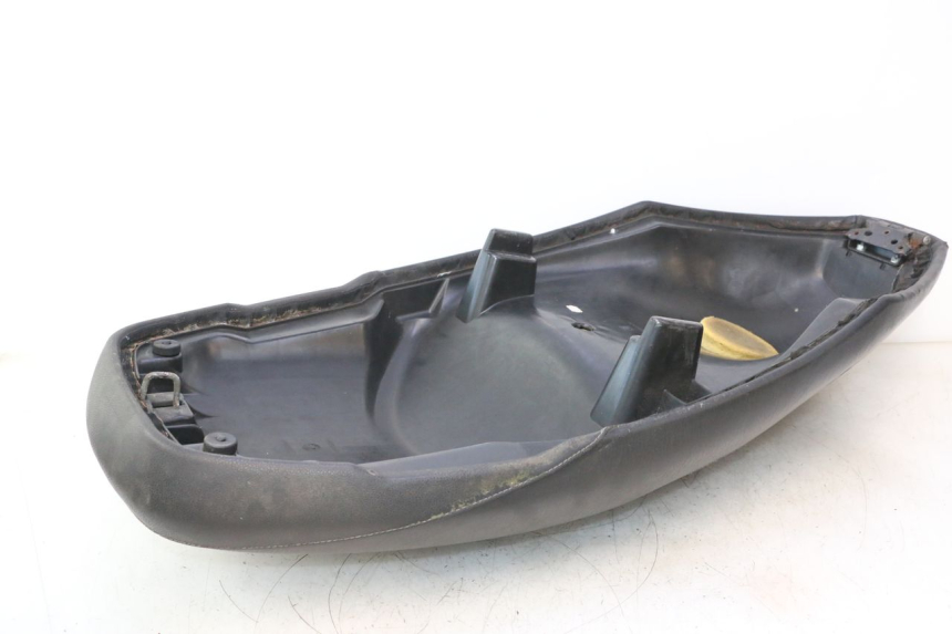 photo de SELLE PEUGEOT CITYSTAR 125 (2011 - 2017) - Technische Nahaufnahme