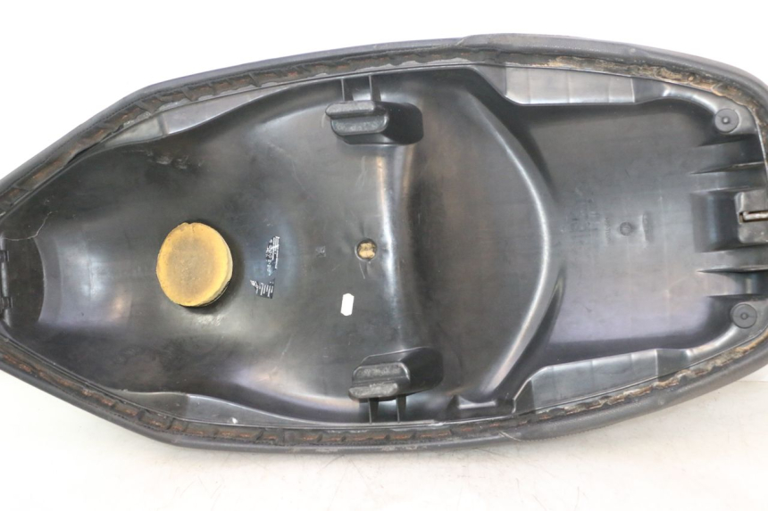 photo de SELLE PEUGEOT CITYSTAR 125 (2011 - 2017) - Kennzeichnungen und Originalreferenzen