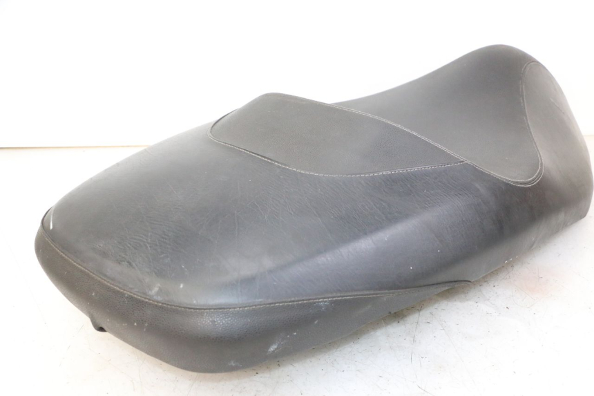 photo de SITZBANK PEUGEOT CITYSTAR 50 (2013 - 2017) - Zoom auf Gebrauchszustand