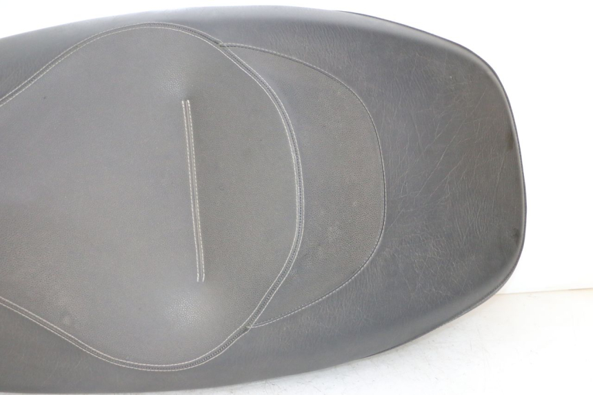 photo de SITZBANK PEUGEOT CITYSTAR 50 (2013 - 2017) - Alternativer Blickwinkel