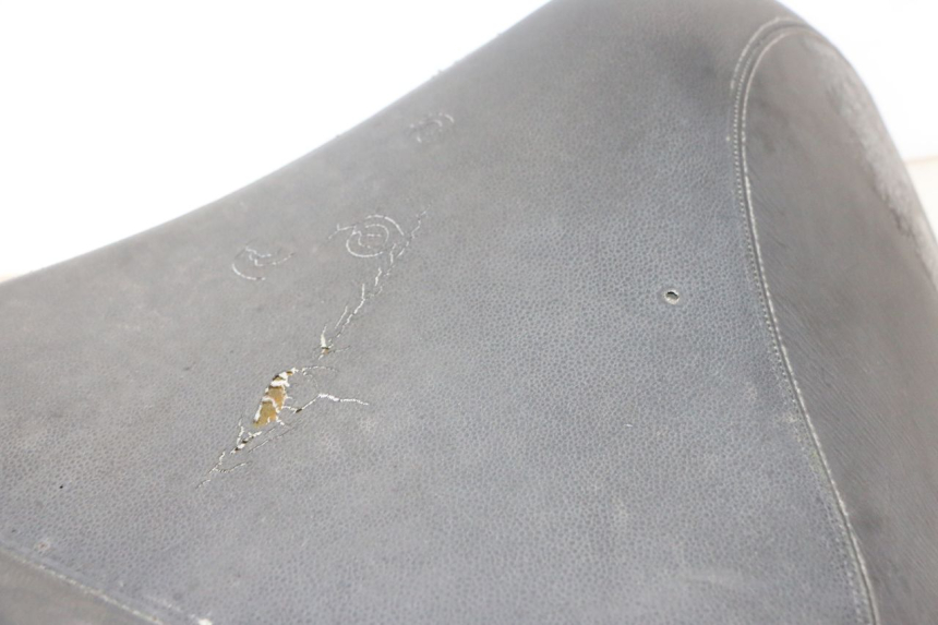 photo de SITZBANK PEUGEOT CITYSTAR 50 (2013 - 2017) - Profilansicht des Ersatzteils