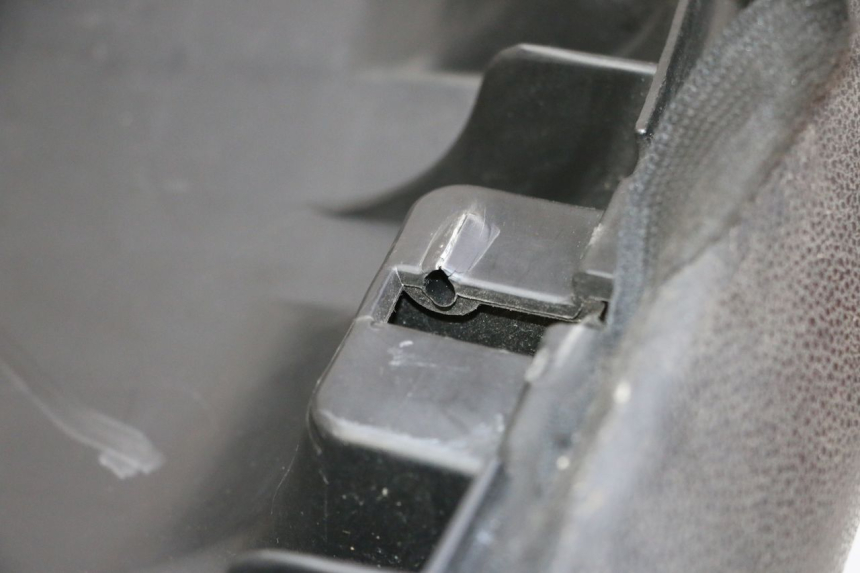 photo de SITZBANK PEUGEOT CITYSTAR 50 (2013 - 2017) - Kennzeichnungen und Originalreferenzen