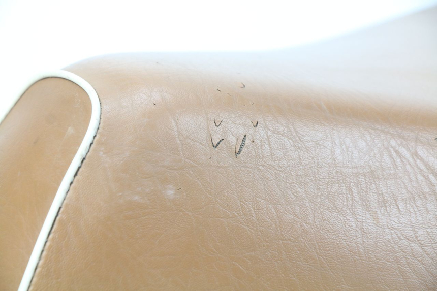 photo de SITZBANK RIDE CLASSIC 2T 50 (2014 - 2022) - Oberflächenzustand und Material