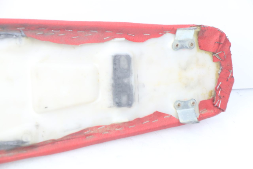 photo de SELLE HONDA CRF 250 (2013 - 2016) - Hochauflösende Nahaufnahme