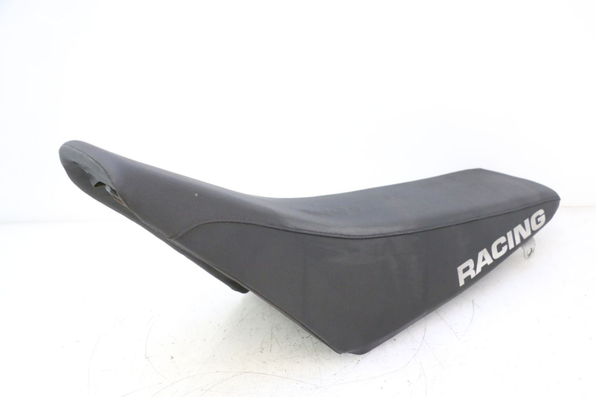 photo de SITZ HM HONDA CRM DERAPAGE RR 50 (2006 - 2017) - Kennzeichnungen und Originalreferenzen