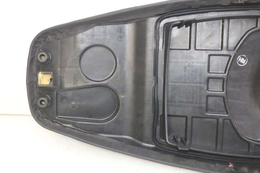 photo de SITZBANK SYM CROX 4T 50 (2016 - 2023) - Zoom auf Komponenten