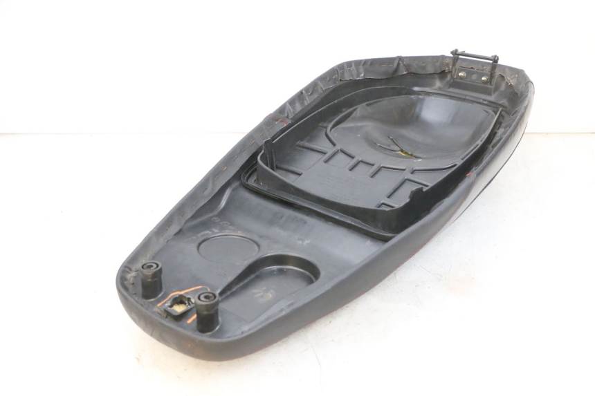 photo de SITZBANK SYM CROX 4T 50 (2016 - 2023) - Zoom auf Komponenten