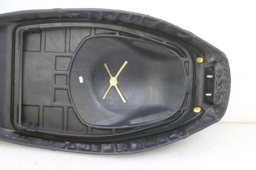 photo de SITZBANK SYM CROX 4T 50 (2016 - 2023) - Weitere Ansicht des Artikels