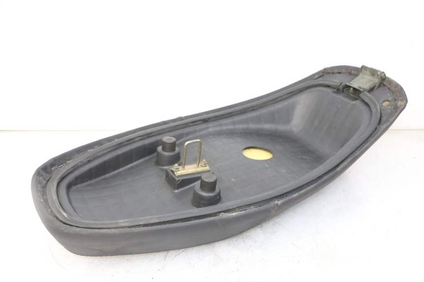 photo de SITZ DAELIM BESBI 125 (2007 - 2008) - Oberflächenzustand und Material