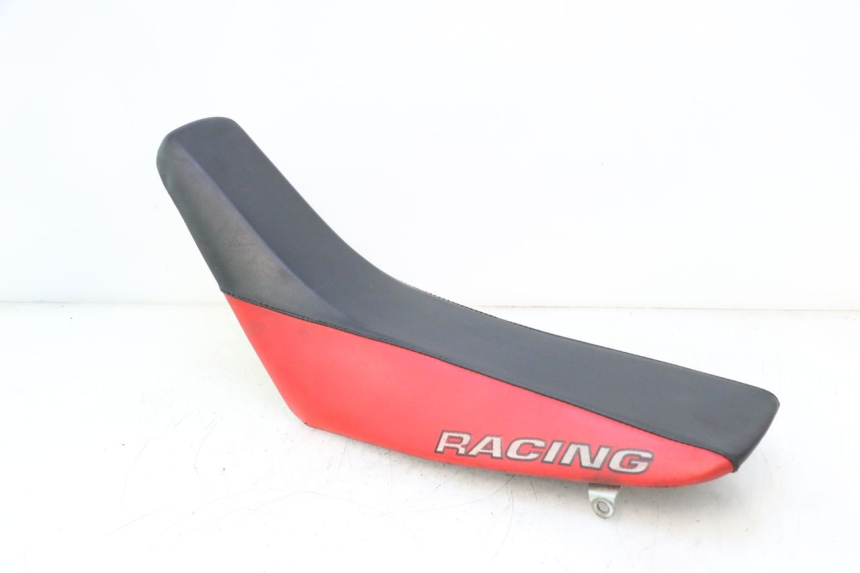 photo de SITZ HM HONDA DERAPAGE 50 (2007 - 2009) - Hochauflösende Nahaufnahme