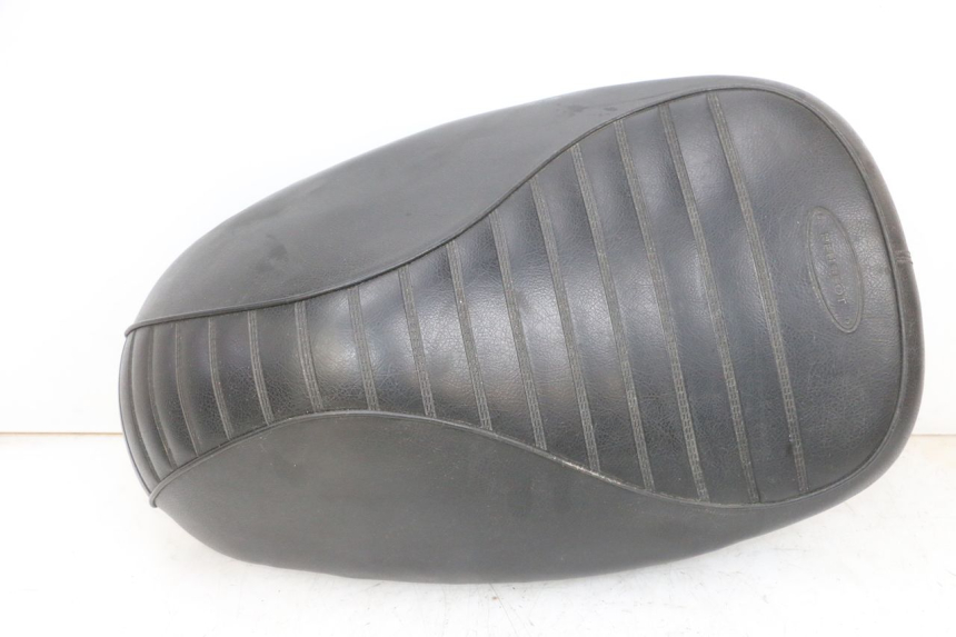 photo de SITZBANK PEUGEOT DJANGO 4T 50 (2014 - 2019) - Hauptansicht