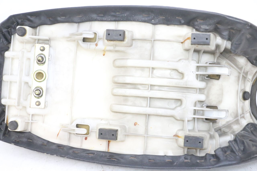 photo de SITZ SUZUKI DL V STROM 1000 (2002 - 2007) - Detaillierte Sichtprüfung