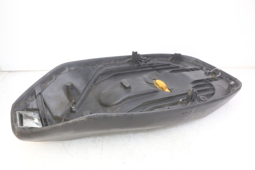 photo de SELLE PEUGEOT ELYSEO 125 (1999 - 2004) - Weitere Ansicht des Artikels