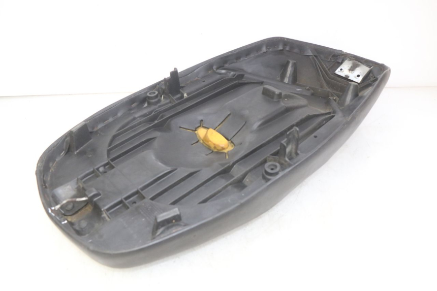 photo de SELLE PEUGEOT ELYSEO 125 (1999 - 2004) - Hochauflösende Nahaufnahme