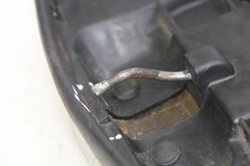 photo de SELLE PEUGEOT ELYSEO 125 (1999 - 2004) - Ergänzendes Produktfoto