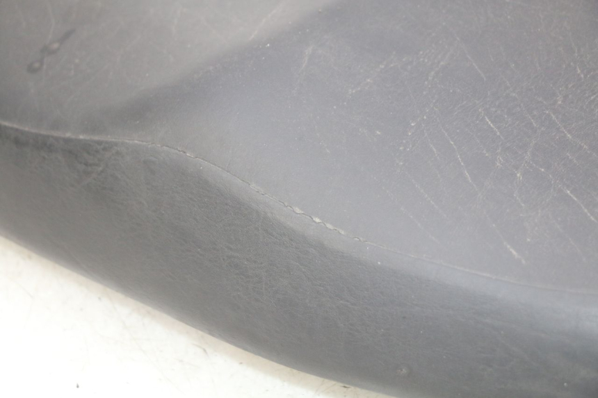 photo de SELLE PEUGEOT ELYSEO 125 (1999 - 2004) - Technische Nahaufnahme