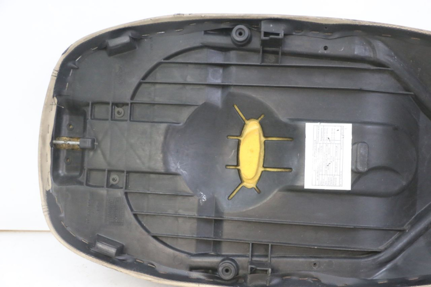 photo de SELLE PEUGEOT ELYSEO 125 (1999 - 2004) - Ergänzendes Produktfoto