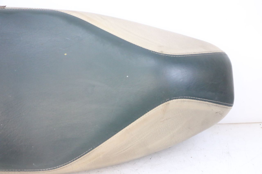 photo de SELLE PEUGEOT ELYSEO 125 (1999 - 2004) - Alternativer Blickwinkel