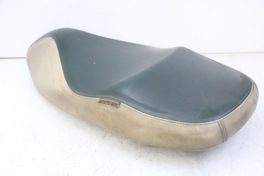 photo de SELLE PEUGEOT ELYSEO 125 (1999 - 2004) - Technische Nahaufnahme