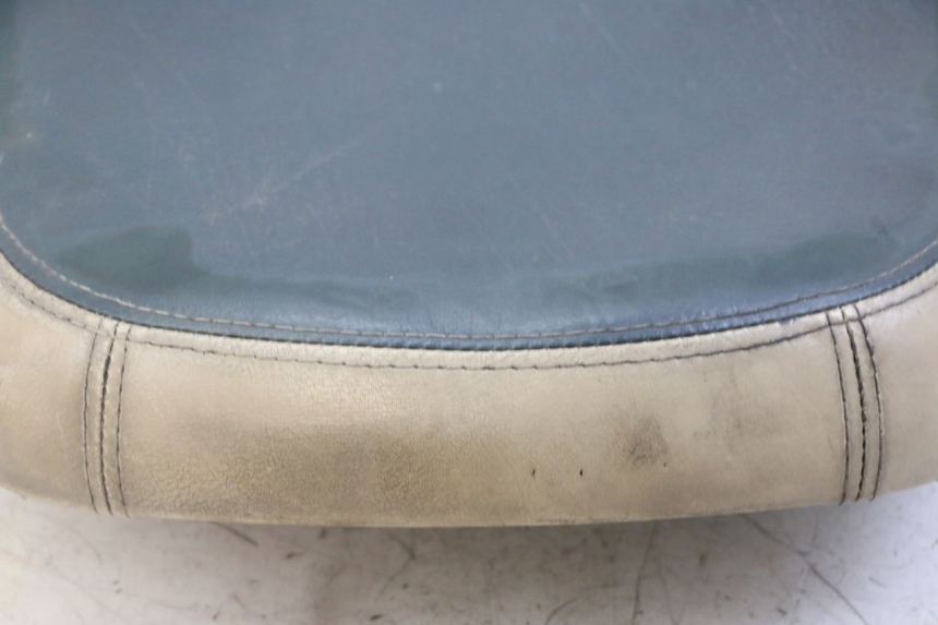 photo de SELLE PEUGEOT ELYSEO 125 (1999 - 2004) - Gesamtansicht des Produkts