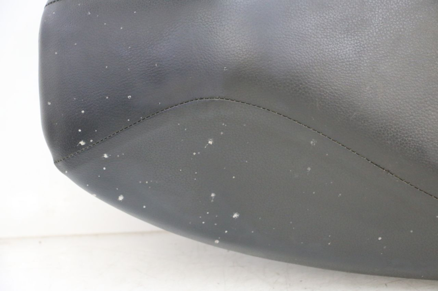 photo de SELLE PEUGEOT ELYSEO 125 (1999 - 2004) - Alternativer Blickwinkel