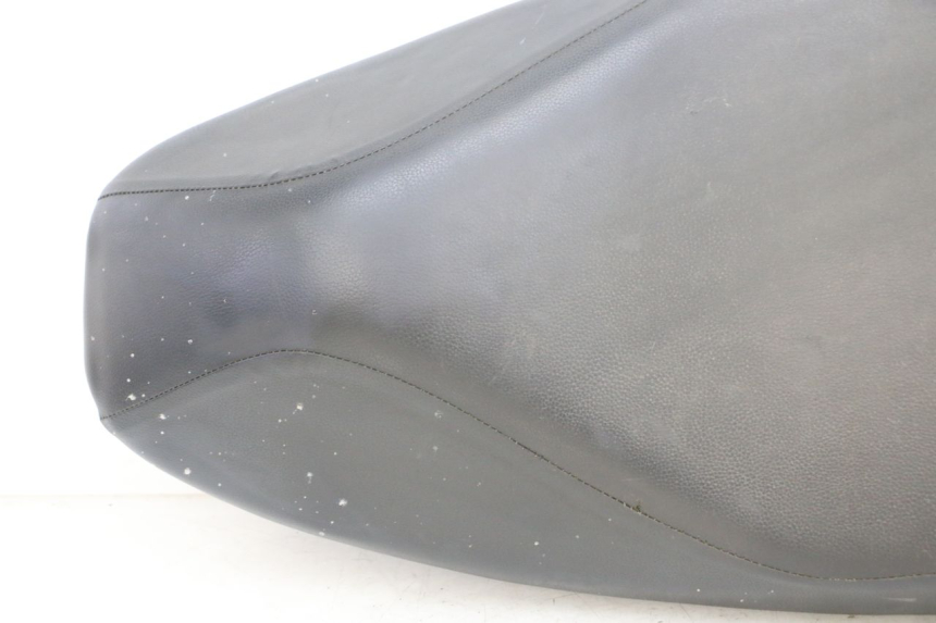 photo de SELLE PEUGEOT ELYSEO 125 (1999 - 2004) - Profilansicht des Ersatzteils