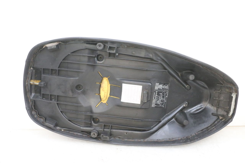 photo de SELLE PEUGEOT ELYSEO 125 (1999 - 2004) - Geprüftes Gebrauchtteil