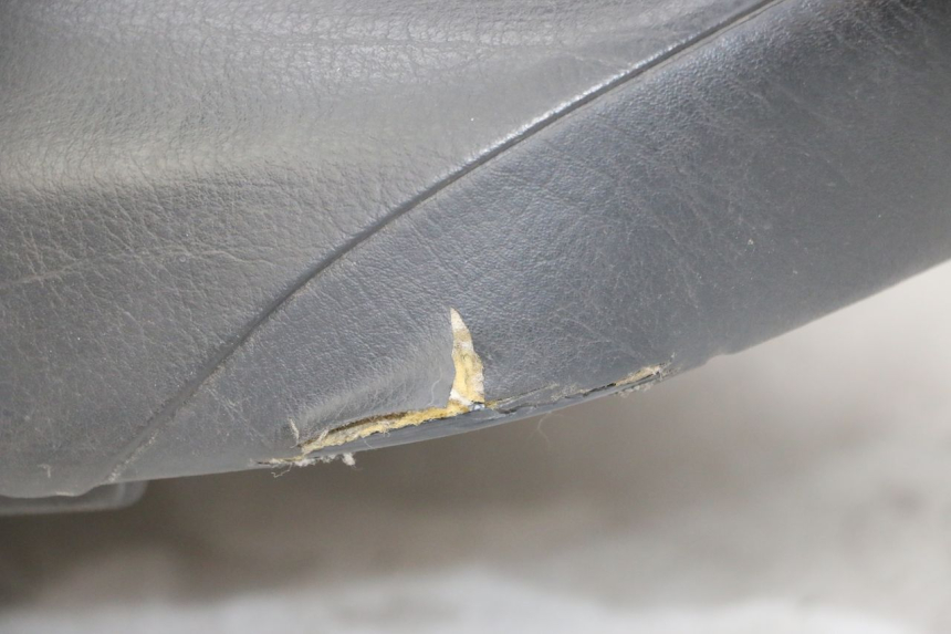 photo de SITZ PEUGEOT ELYSTAR 125 (2002 - 2007) - Hochauflösende Nahaufnahme