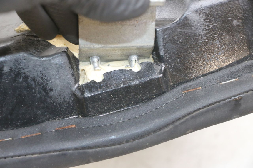 photo de SITZ KAWASAKI ER-6 ER6 N 650 (2012 - 2016) - Kennzeichnungen und Originalreferenzen