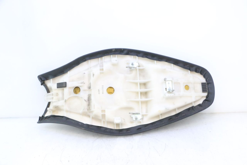 photo de SITZ KAWASAKI ER-6 ER6 N 650 (2005 - 2009) - Charakteristische Merkmale