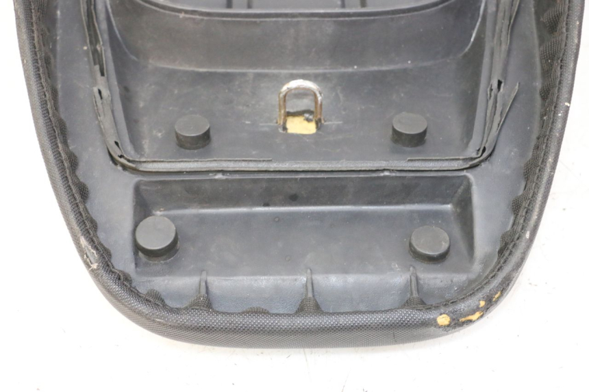 photo de SELLE KEEWAY F-ACT FACT 50 (2006 - 2011) - Details der Befestigungspunkte