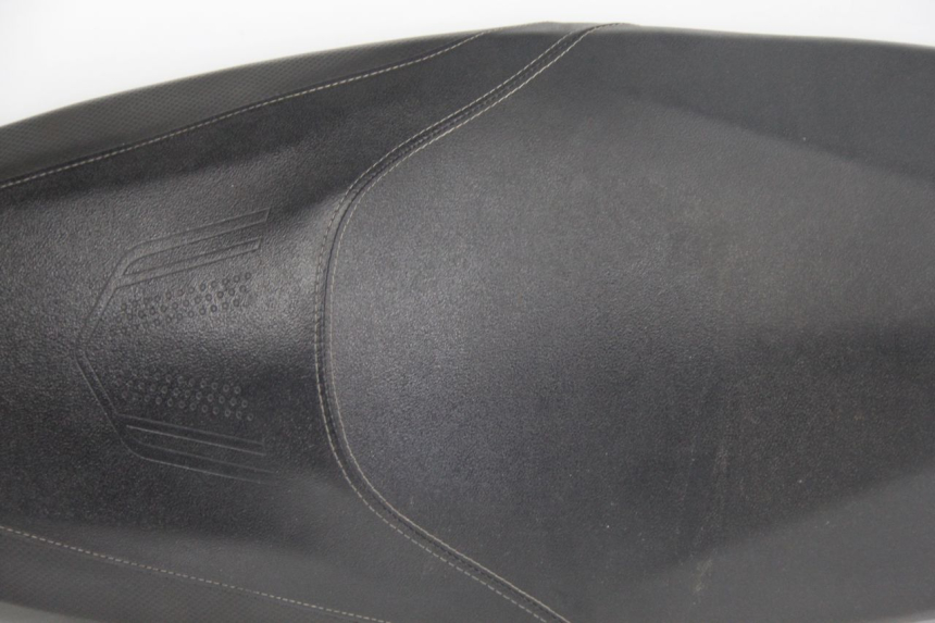 photo de SITZ JM MOTORS F45i 4T 50 (2020 - 2023) - Zoom auf Gebrauchszustand