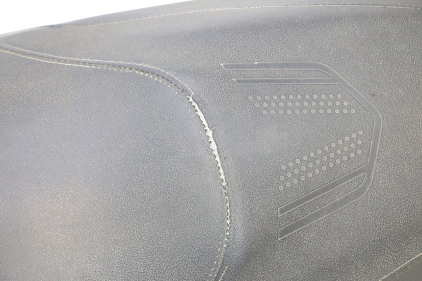 photo de SITZ JM MOTORS F45i 4T 50 (2020 - 2023) - Zoom auf Gebrauchszustand