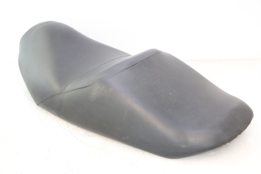 photo de SITZBANK HONDA FES PANTHEON 2T 125 (1998 - 2002) - Ergänzendes Produktfoto