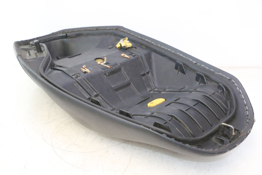 photo de SITZBANK HONDA FES PANTHEON 2T 125 (1998 - 2002) - Geprüftes Gebrauchtteil