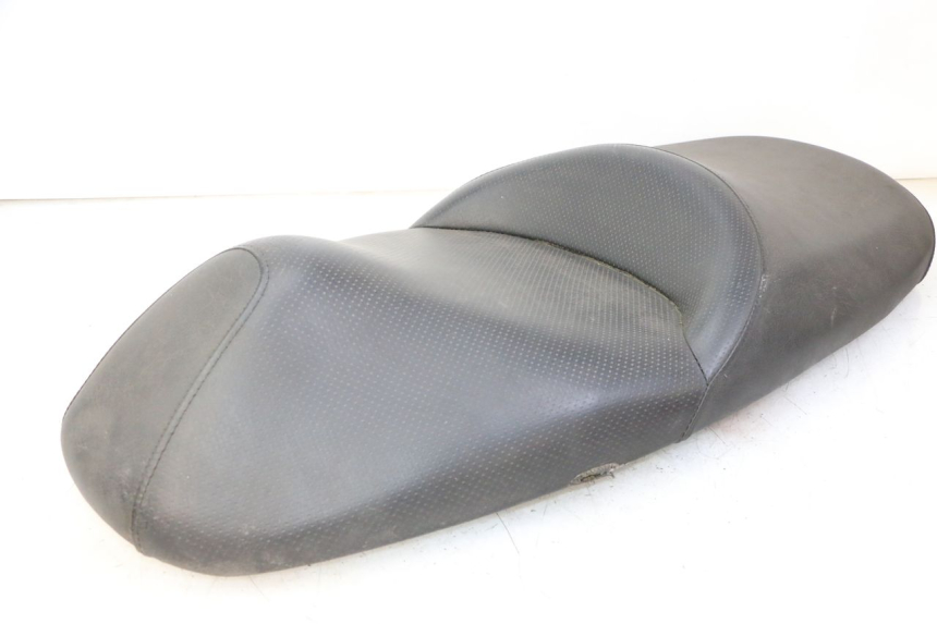 photo de SELLE HONDA FES S-WING SWING ABS 125 (2007 - 2015) - Geprüftes Gebrauchtteil