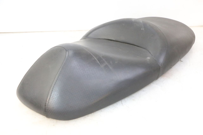 photo de SELLE HONDA FES S-WING SWING ABS 125 (2007 - 2015) - Hauptansicht
