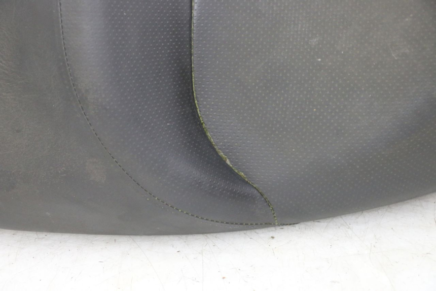 photo de SITZ HONDA FES S-WING SWING 125 (2007 - 2015) - Alternativer Blickwinkel