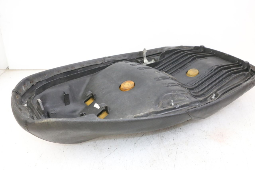 photo de SITZ HONDA FES S-WING SWING 125 (2007 - 2015) - Kennzeichnungen und Originalreferenzen