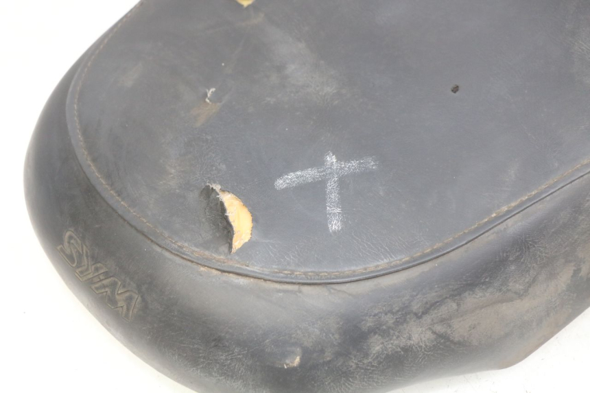 photo de SITZBANK SYM FIDDLE 3 III 125 (2014 - 2020) - Fokus auf die Struktur