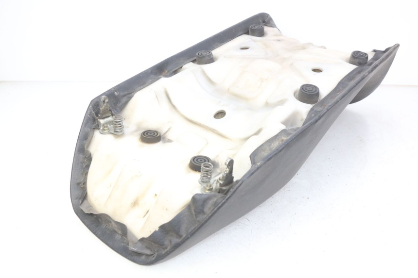 photo de SELLE YAMAHA FJ 3CX 1200 (1986 - 1996) - Oberflächenzustand und Material